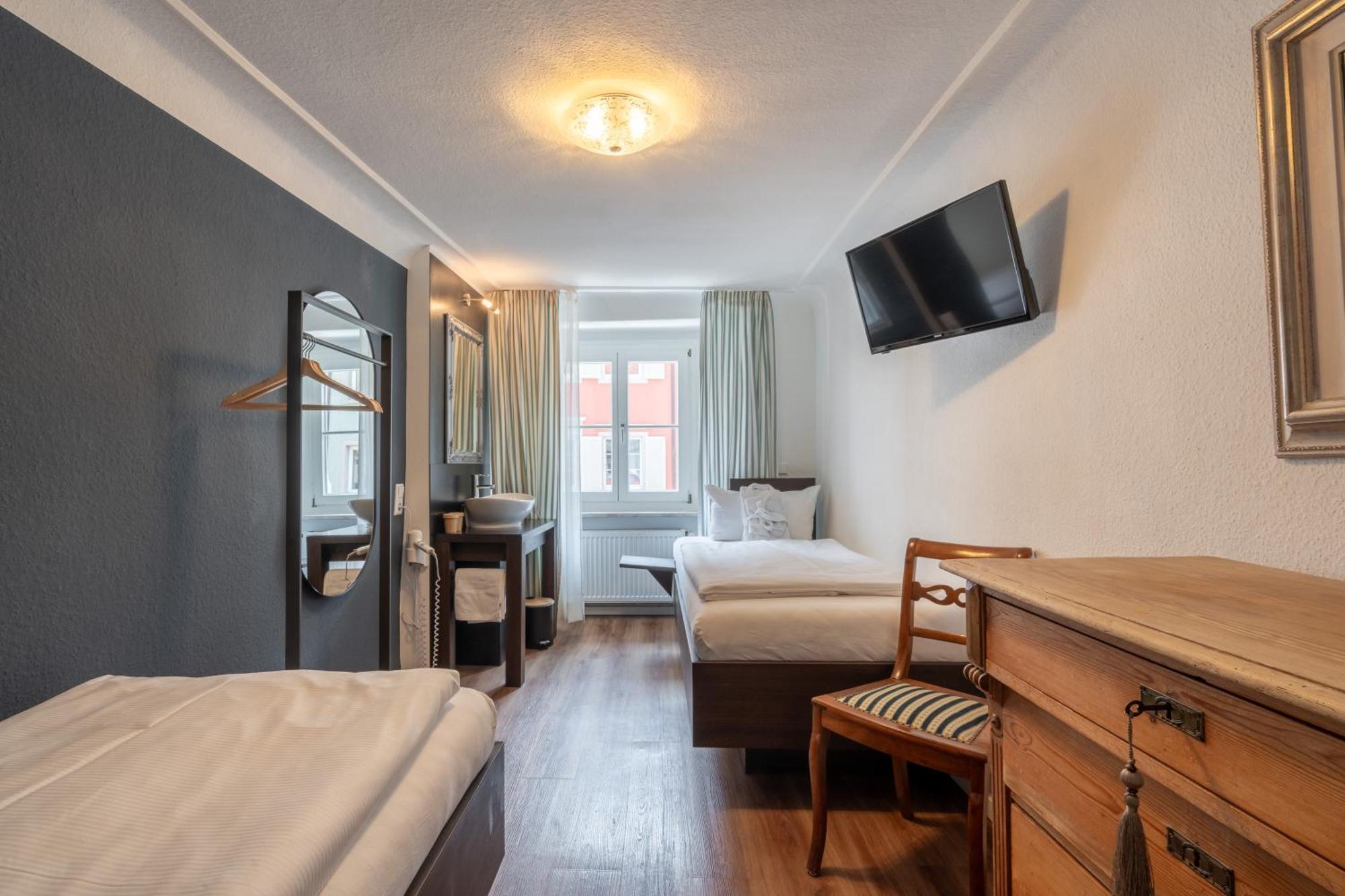 Hotel Am Fischmarkt 3*